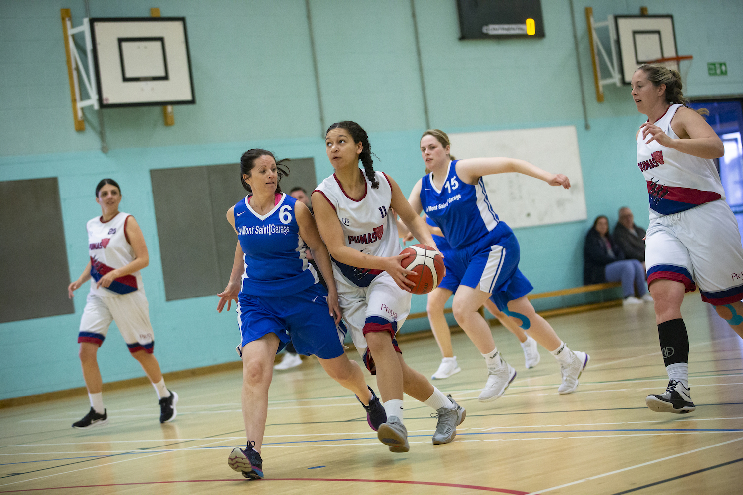 Chance to get courtside at the Island Games by volunteering